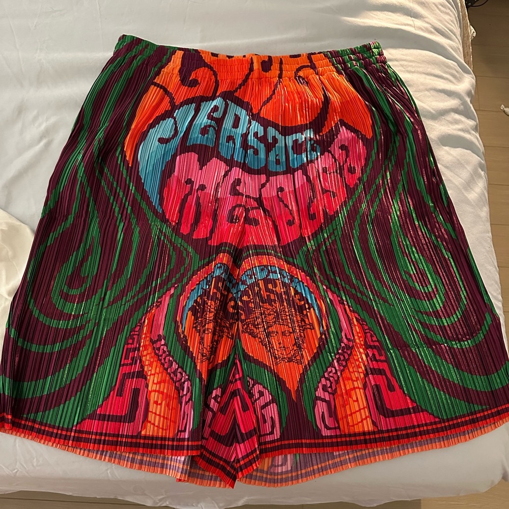 New Authentic VERSACE
Purple Silk Medusa Music Shorts